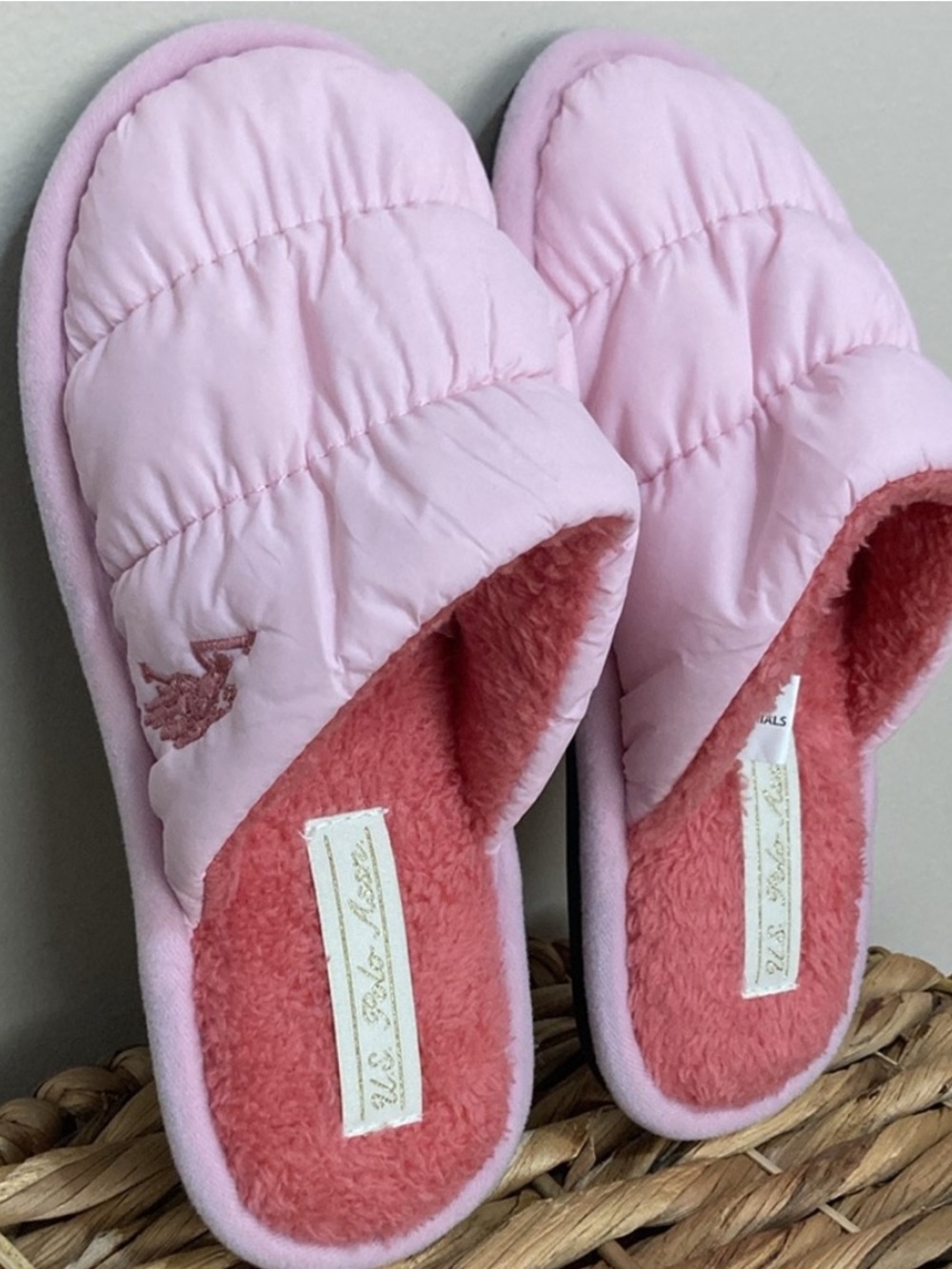 U.S. Polo Assn. Women’s Pink Quilted Cozy Slippers